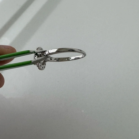 Ring - Picture 4 of 7